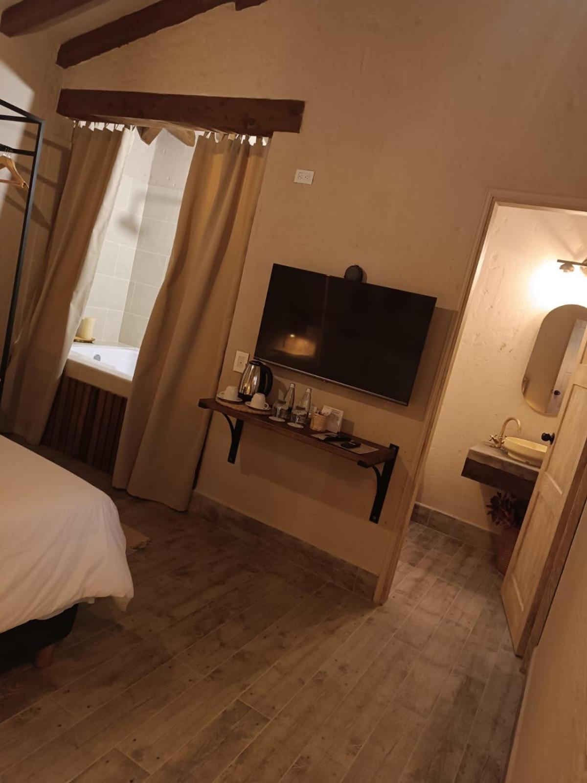 Valerio Hotel Boutique Marinilla Ngoại thất bức ảnh